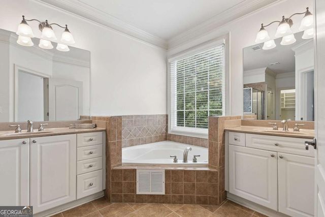 997 Pearl Point, Sandy Springs, GA 30328