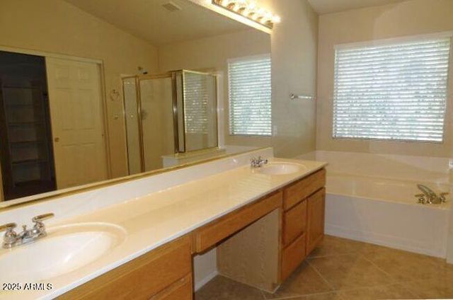 1122 W Wildhorse Drive, Chandler, AZ 85286