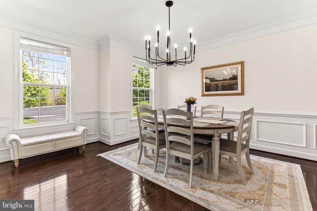 8901 HARGROVE CT, Fairfax, VA 22031