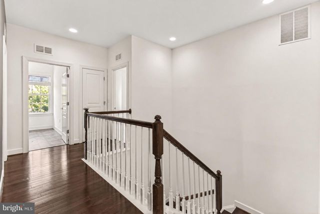 8901 HARGROVE CT, Fairfax, VA 22031