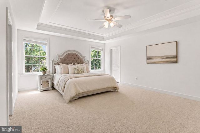 8901 HARGROVE CT, Fairfax, VA 22031