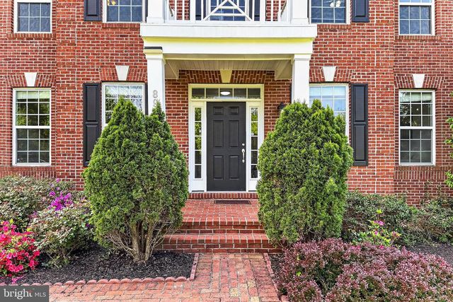 8901 HARGROVE CT, Fairfax, VA 22031