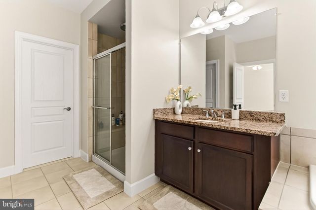 8901 HARGROVE CT, Fairfax, VA 22031