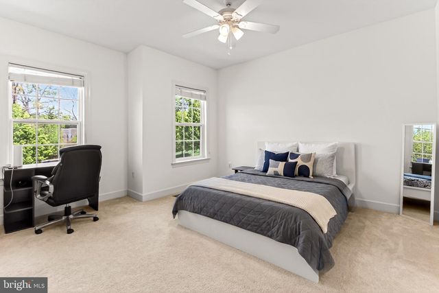 8901 HARGROVE CT, Fairfax, VA 22031