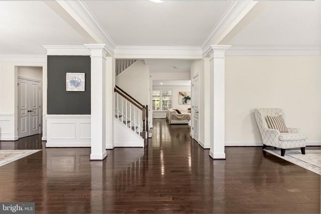 8901 HARGROVE CT, Fairfax, VA 22031