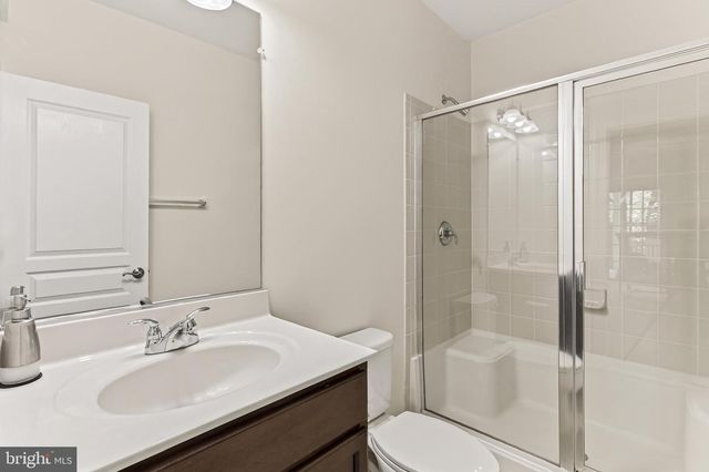 8901 HARGROVE CT, Fairfax, VA 22031