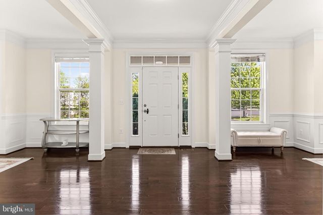 8901 HARGROVE CT, Fairfax, VA 22031