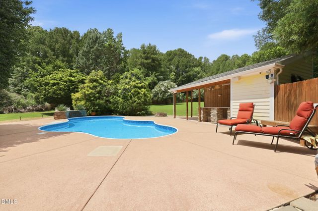 2609 Lissa Jon Court, Raleigh, NC 27614