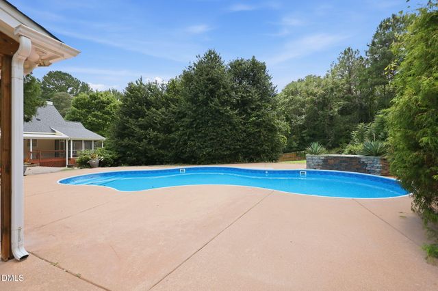 2609 Lissa Jon Court, Raleigh, NC 27614