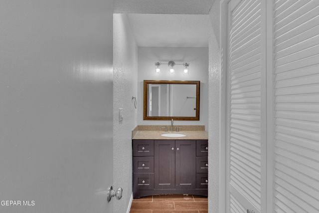 7112 RAMADA Drive, El Paso, TX 79912
