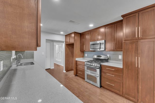 7112 RAMADA Drive, El Paso, TX 79912