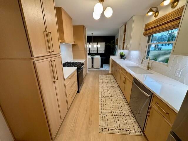 2135 Apple Avenue NW, Grand Rapids, MI 49504