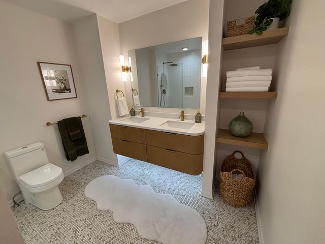 2135 Apple Avenue NW, Grand Rapids, MI 49504