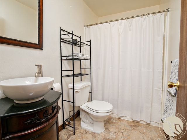 1054 J T Lane, Billings, MT 59101