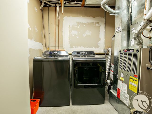 1054 J T Lane, Billings, MT 59101