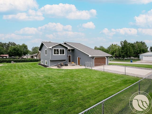 1054 J T Lane, Billings, MT 59101