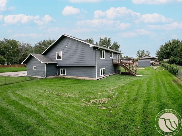 1054 J T Lane, Billings, MT 59101