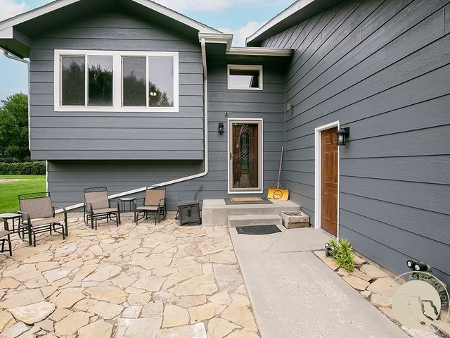 1054 J T Lane, Billings, MT 59101