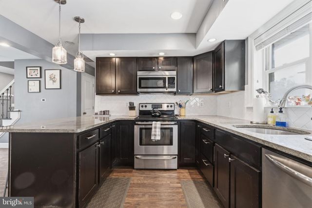 369 LIVEZEY ST, Philadelphia, PA 19128