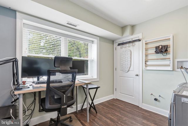 369 LIVEZEY ST, Philadelphia, PA 19128