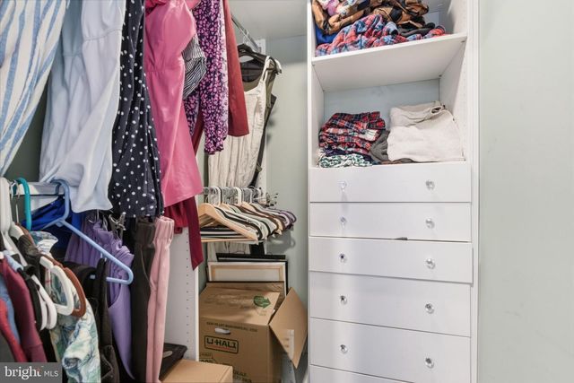 369 LIVEZEY ST, Philadelphia, PA 19128