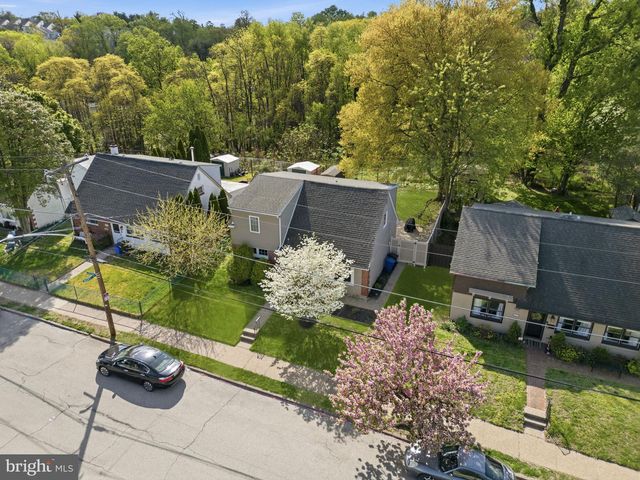 369 LIVEZEY ST, Philadelphia, PA 19128