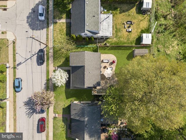 369 LIVEZEY ST, Philadelphia, PA 19128