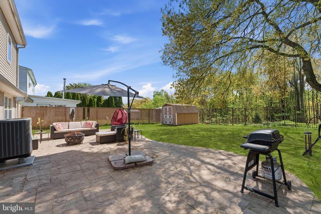 369 LIVEZEY ST, Philadelphia, PA 19128