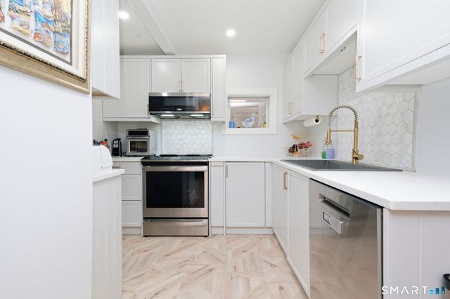 26 Campbell Drive, Stamford, CT 06903