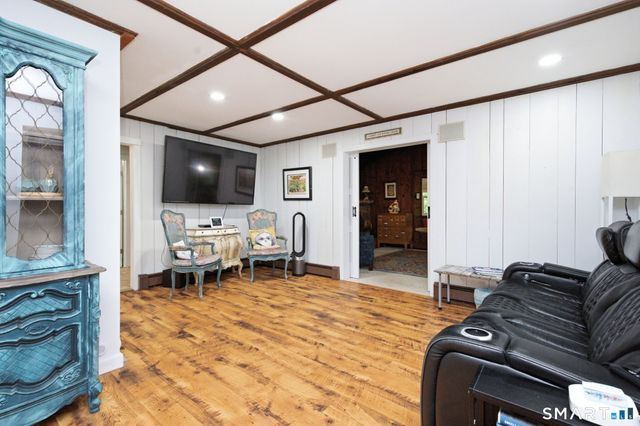 26 Campbell Drive, Stamford, CT 06903