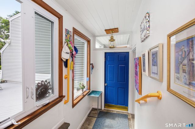 26 Campbell Drive, Stamford, CT 06903