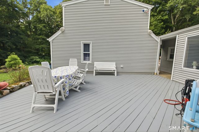 26 Campbell Drive, Stamford, CT 06903