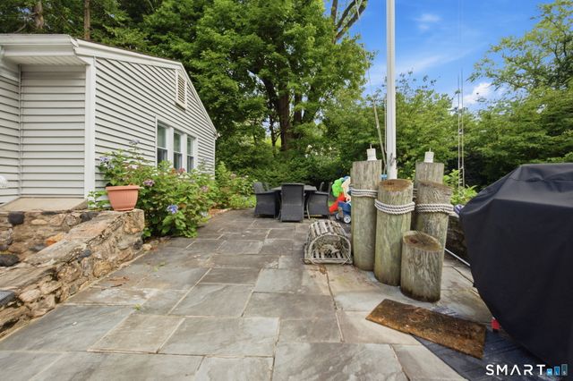 26 Campbell Drive, Stamford, CT 06903