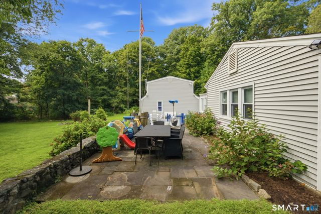 26 Campbell Drive, Stamford, CT 06903