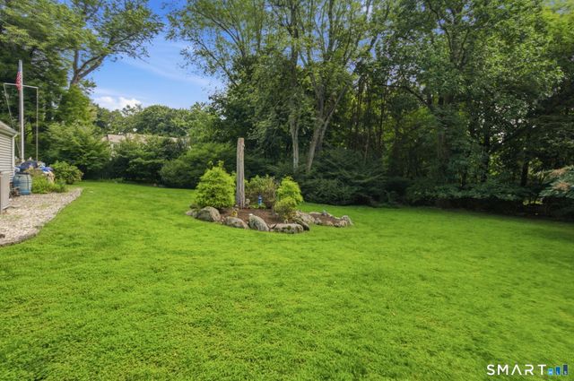 26 Campbell Drive, Stamford, CT 06903