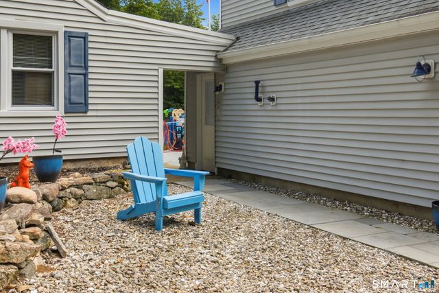 26 Campbell Drive, Stamford, CT 06903