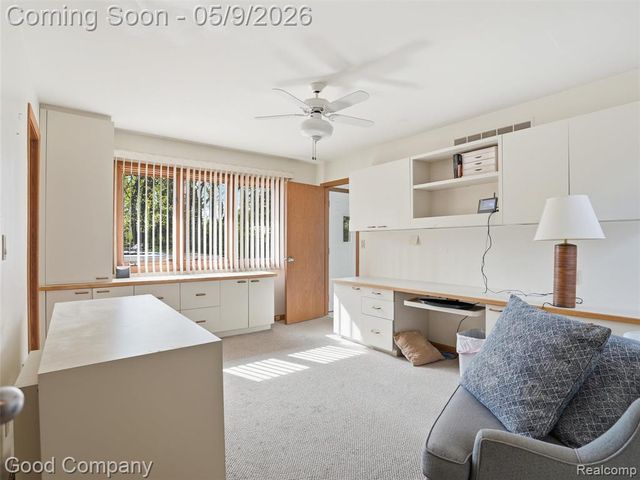 6733 Bloomfield Lane, West Bloomfield, MI 48322