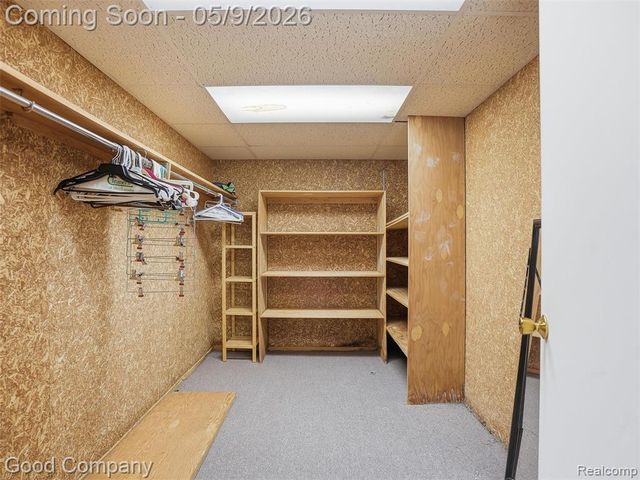 6733 Bloomfield Lane, West Bloomfield, MI 48322