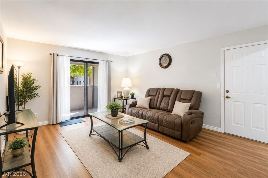 2451 North Rainbow Boulevard 1123, Las Vegas, NV 89108 — photo 4