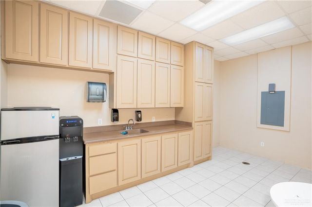 1101 E Dallas Avenue 1-6, Mcallen, TX 78501