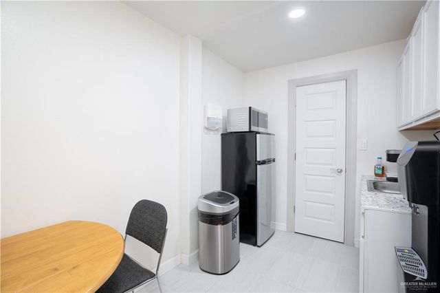 1101 E Dallas Avenue 1-6, Mcallen, TX 78501