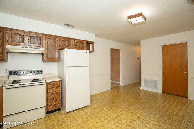 3407 La Follette Dr, Louisville, KY 40299