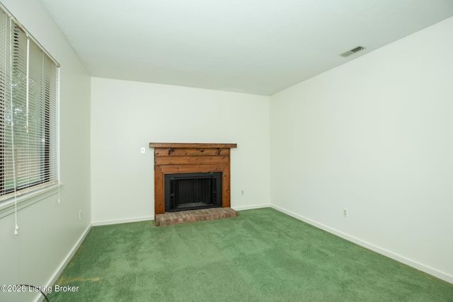 3407 La Follette Dr, Louisville, KY 40299