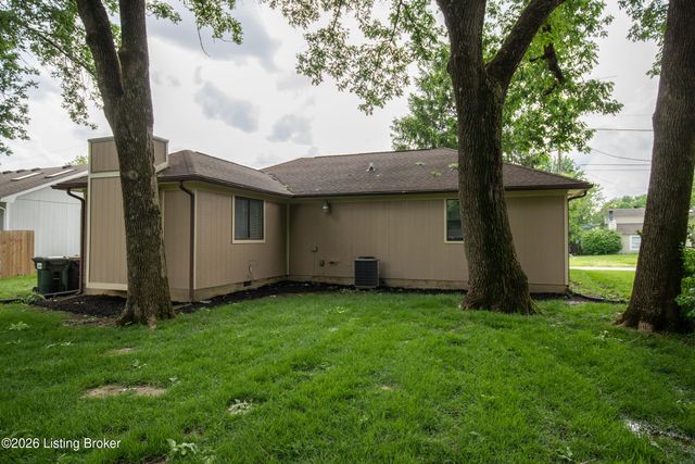 3407 La Follette Dr, Louisville, KY 40299