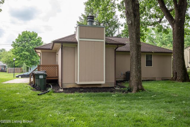 3407 La Follette Dr, Louisville, KY 40299