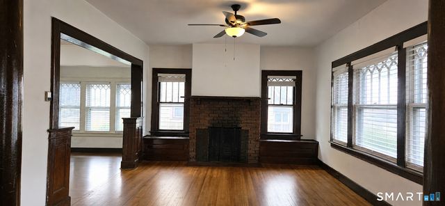 34 Harlem Avenue, Bridgeport, CT 06606