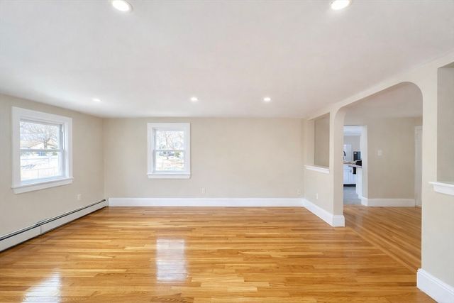 28 Newton Ct., Weymouth, MA 02191