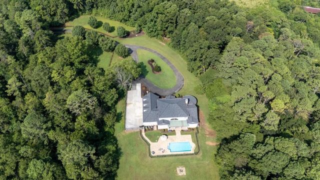 1616 Hwy 140 NW, Adairsville, GA 30103