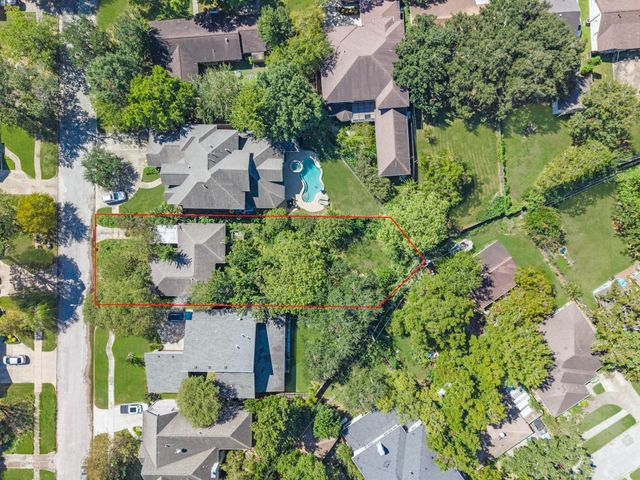 9718 Mariposa Street, Houston, TX 77025