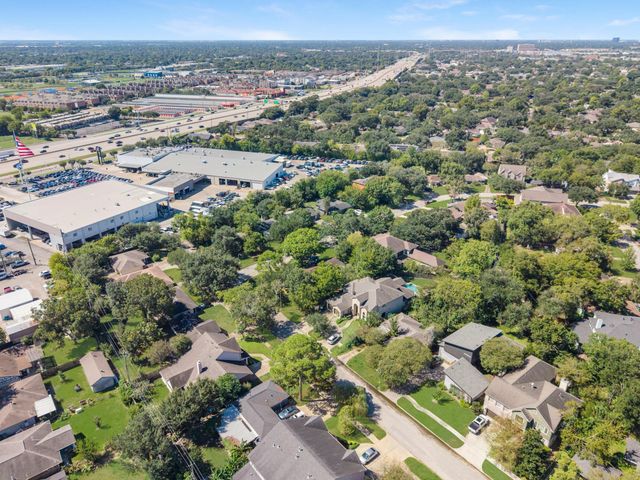 9718 Mariposa Street, Houston, TX 77025